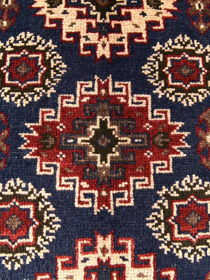 2' x 3' Hand Knotted Kazak Rug