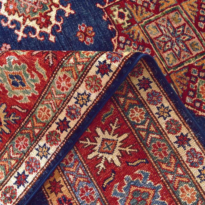 5' 1 x 6' 8 Hand Knotted Kazak Rug