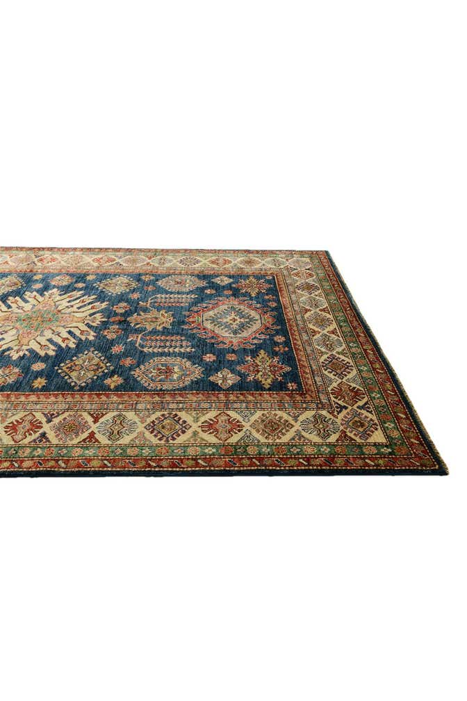 5' 9 x 7' 10 Hand Knotted Kazak Rug