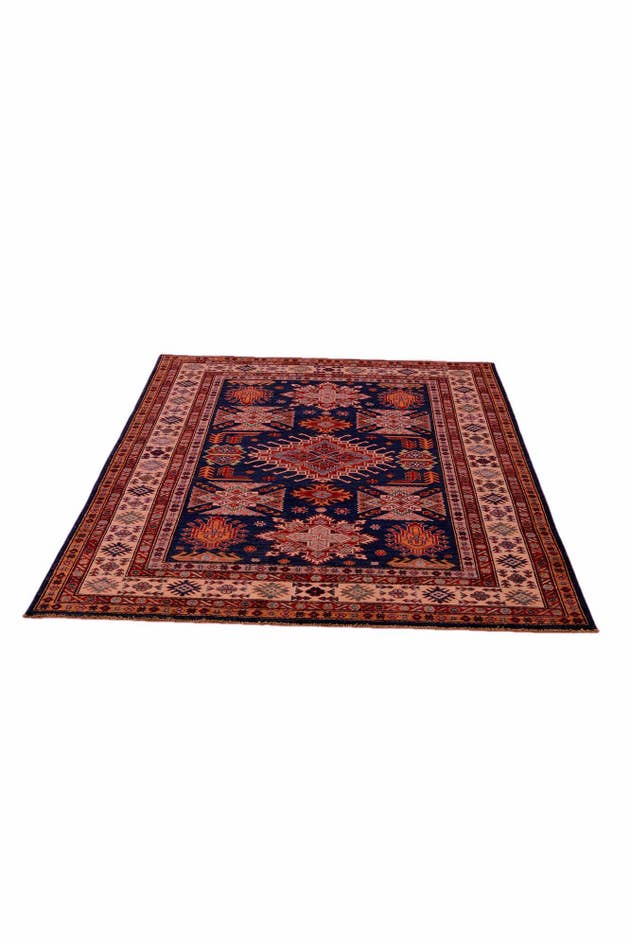 Detail image of 4' 10 x 6' 6 Hand Knotted Kazak Rug