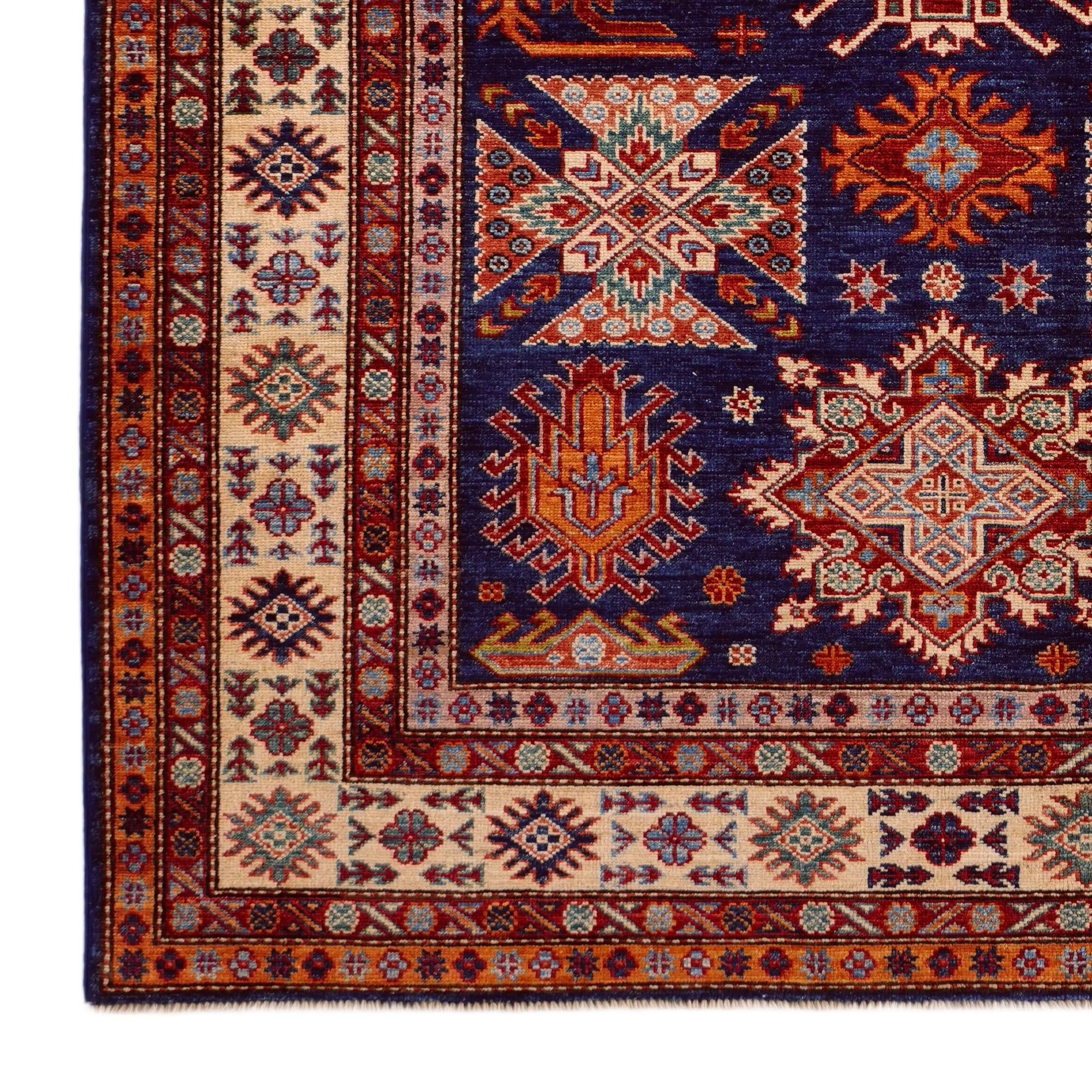 4' 10 x 6' 6 Hand Knotted Kazak Rug