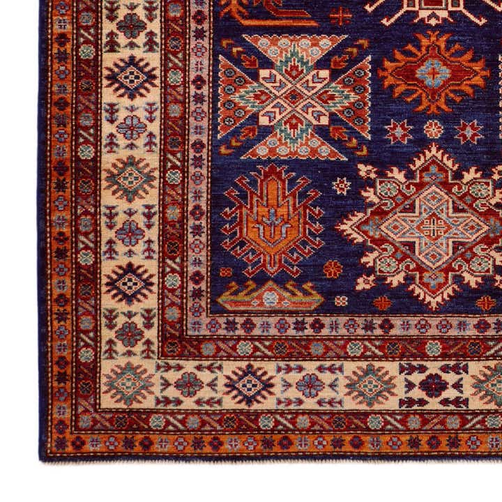 4' 10 x 6' 6 Hand Knotted Kazak Rug