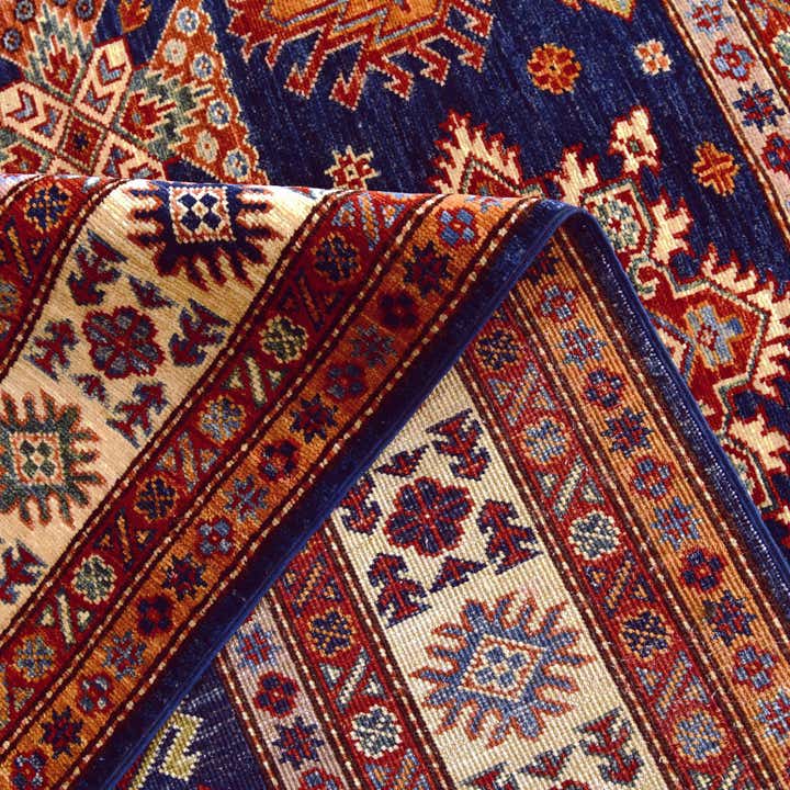4' 10 x 6' 6 Hand Knotted Kazak Rug