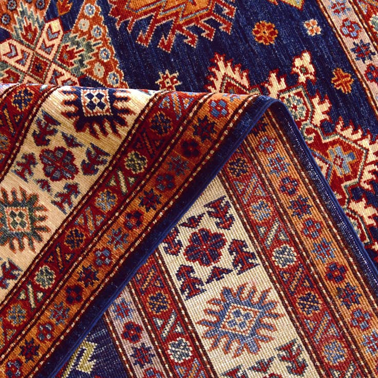 Detail image of 4' 10 x 6' 6 Hand Knotted Kazak Rug