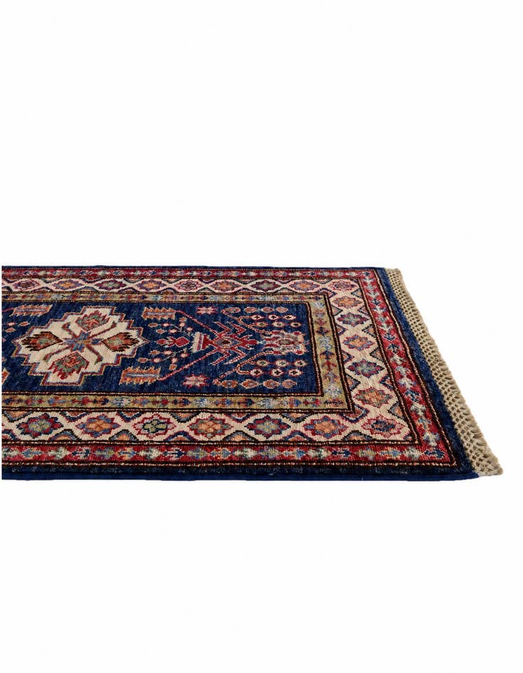 Detail image of 2' x 3' 2 Hand Knotted Kazak Rug