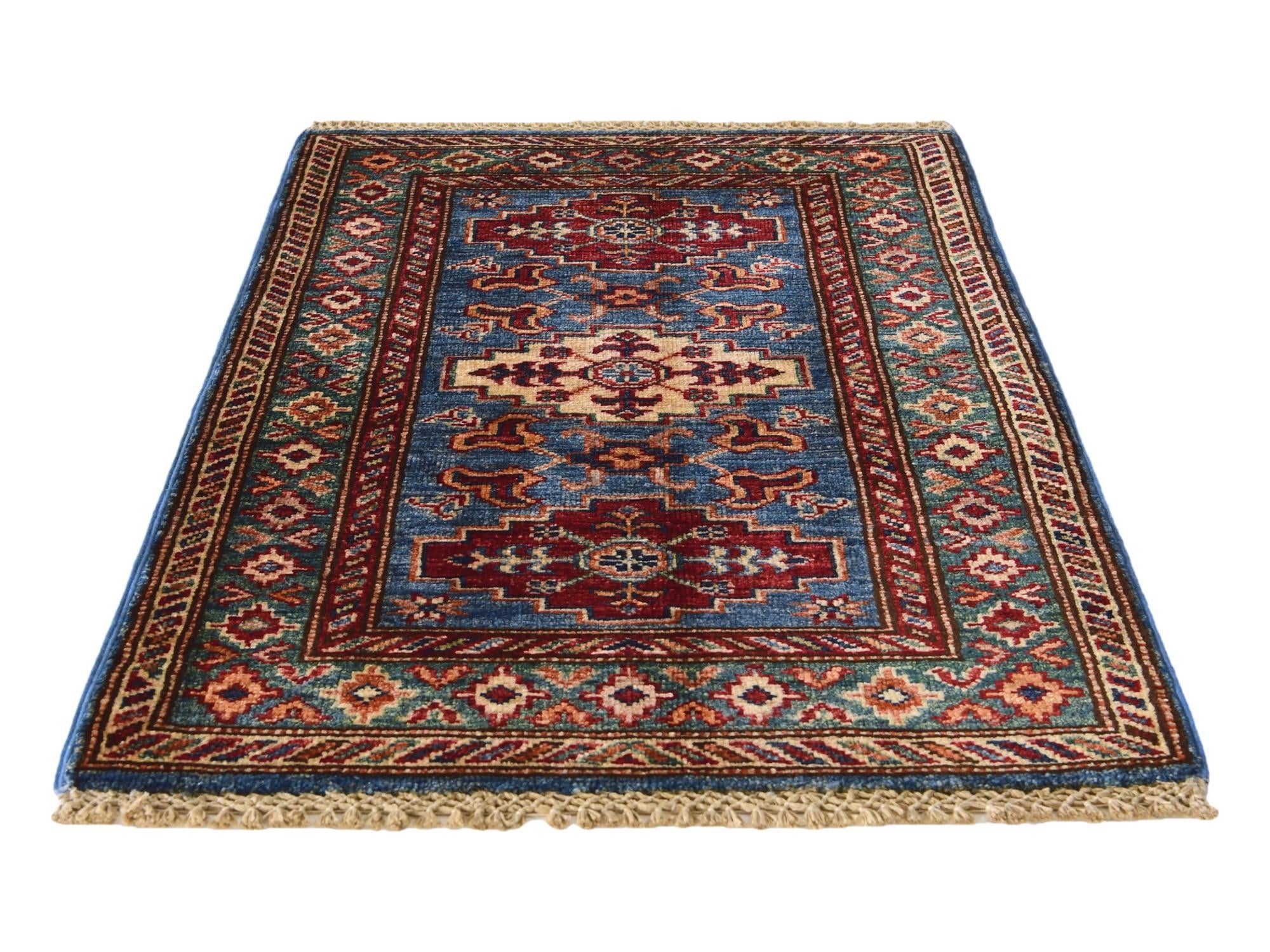 2' x 3' 1 Hand Knotted Kazak Rug