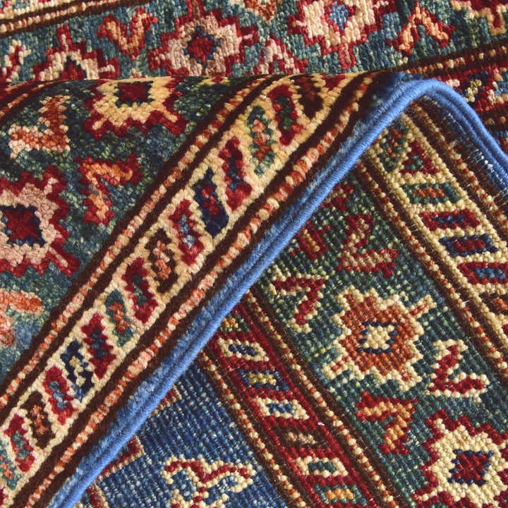 2' x 3' 1 Hand Knotted Kazak Rug