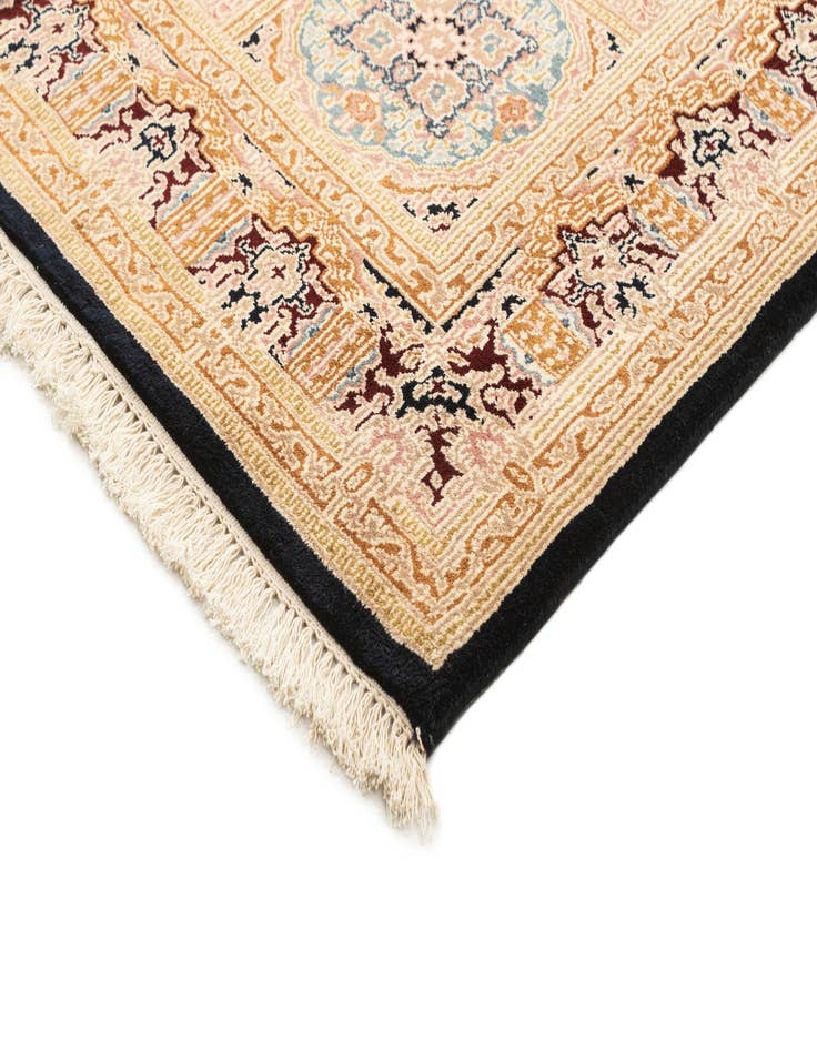 Detail image of 5' 2 x 7' 2  Hand Knotted Kerman Wool Rug