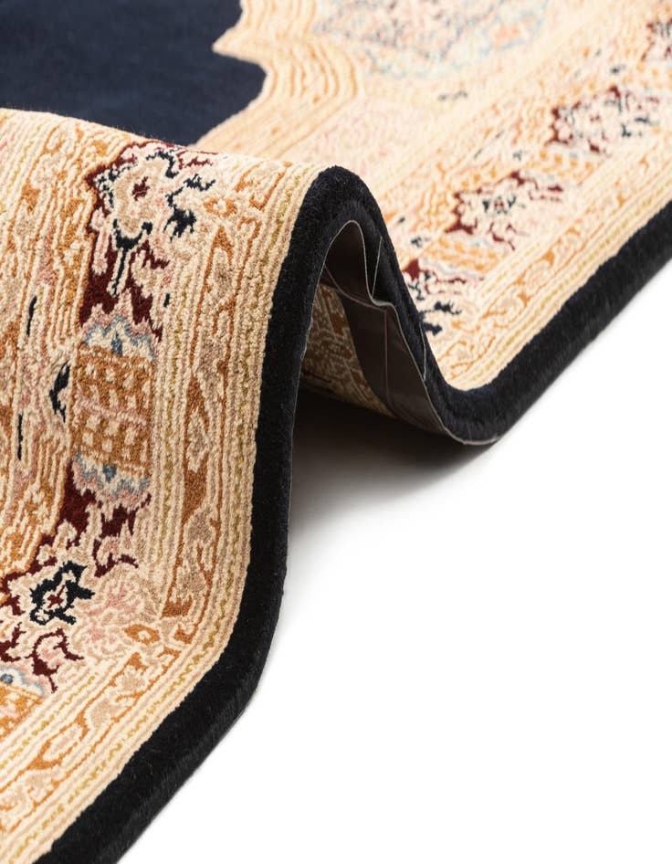 Detail image of 5' 2 x 7' 2  Hand Knotted Kerman Wool Rug