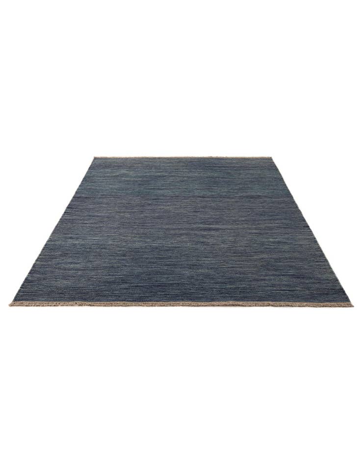 Detail image of 4' 3 x 6' 2 Hand Woven Kilim Modern Wool Rug