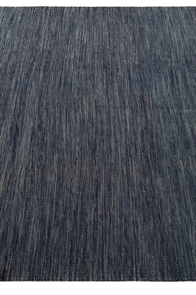 Detail image of 4' 3 x 6' 2 Hand Woven Kilim Modern Wool Rug