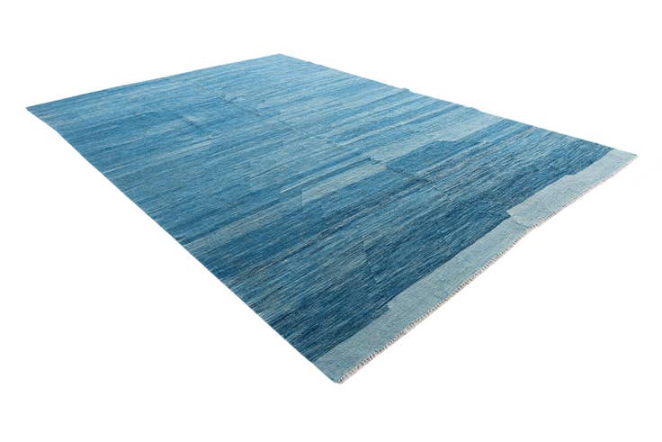 Detail image of 6' 9 x 9' 9 Hand Woven Kilim Modern Wool Rug