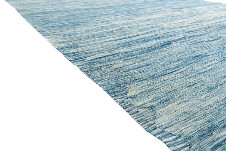 Detail image of 6' 5 x 9' 8 Hand Woven Kilim Modern Wool Rug