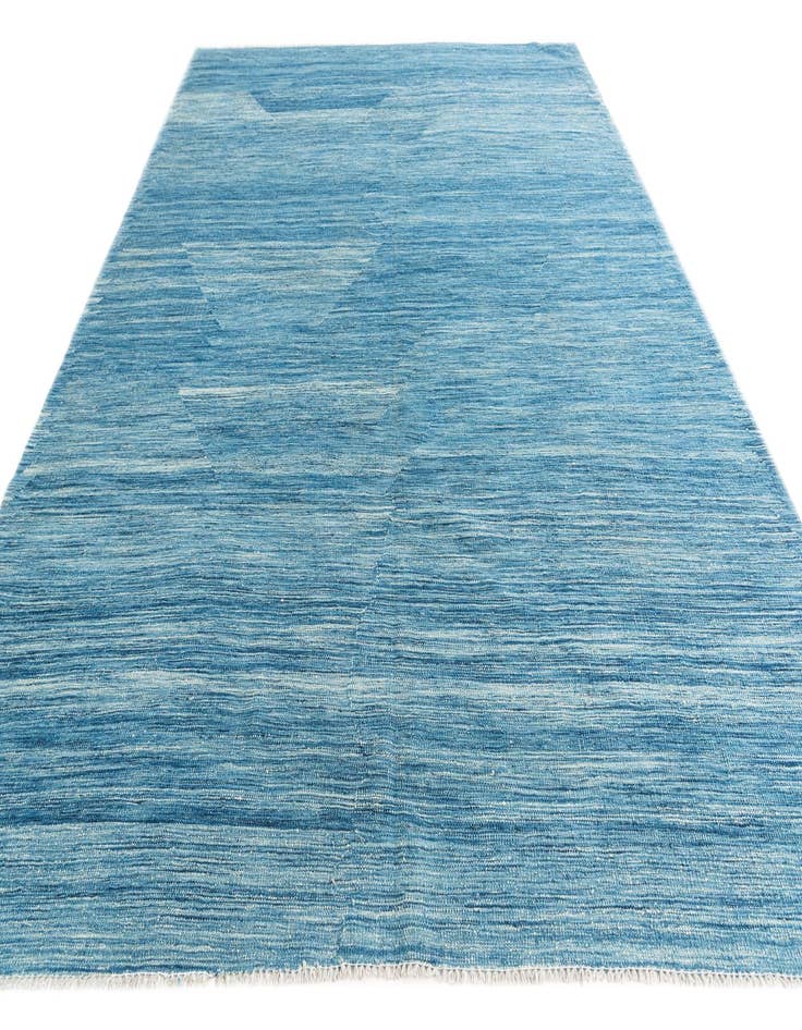 Detail image of 7' 2 x 9' 10 Hand Woven Kilim Modern Wool Rug