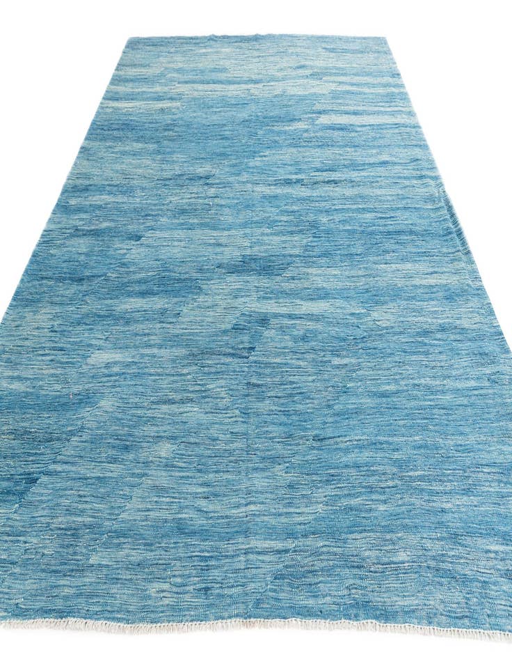 Detail image of 7' x 9' 7 Hand Woven Kilim Modern Wool Rug