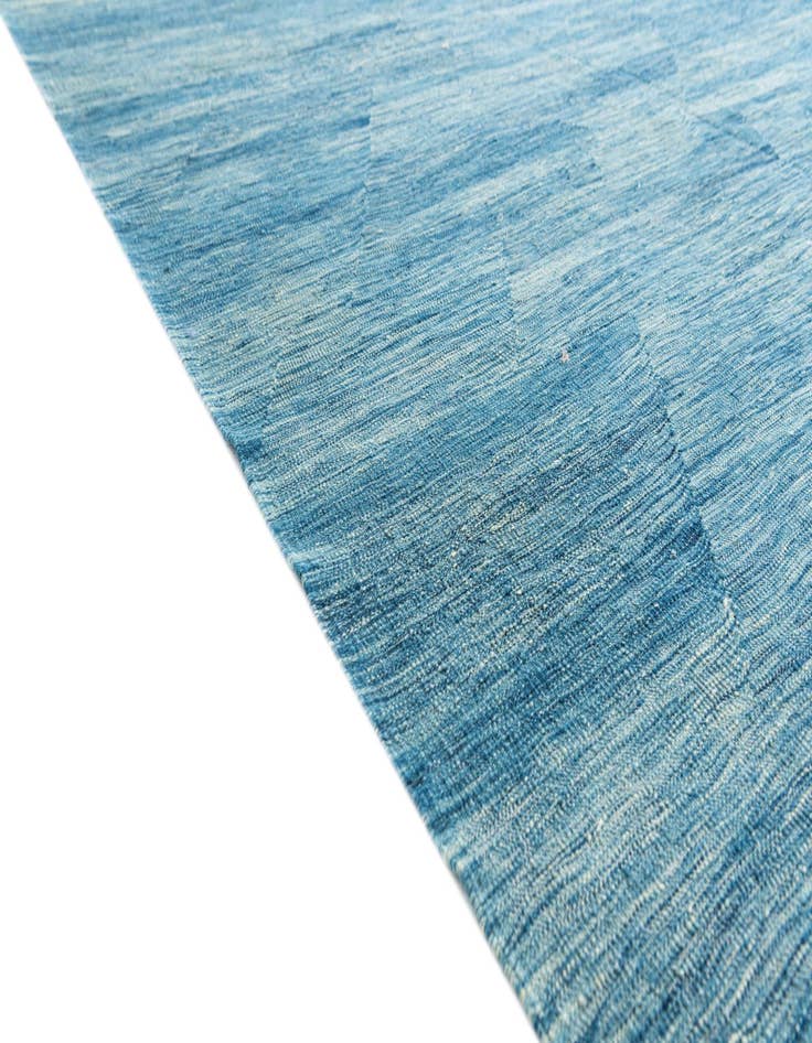 Detail image of 7' x 9' 7 Hand Woven Kilim Modern Wool Rug