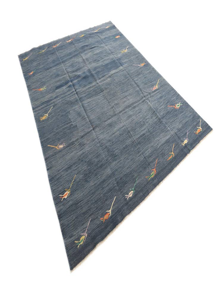 Detail image of 6' 6 x 11' 3 Hand Woven Kilim Modern Wool Rug