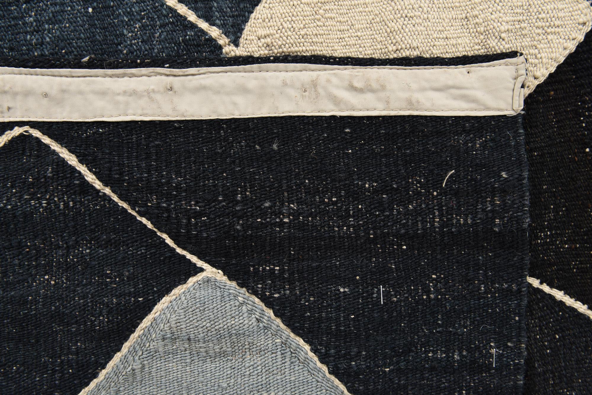 7' x 9' 8 Hand Woven Kilim Modern Wool Rug
