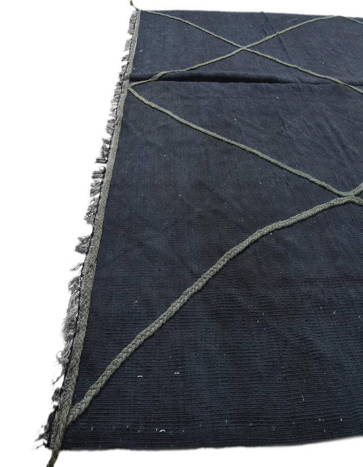 Detail image of 6' 5 x 10' 1  Hand Woven Kilim Modern Wool Rug