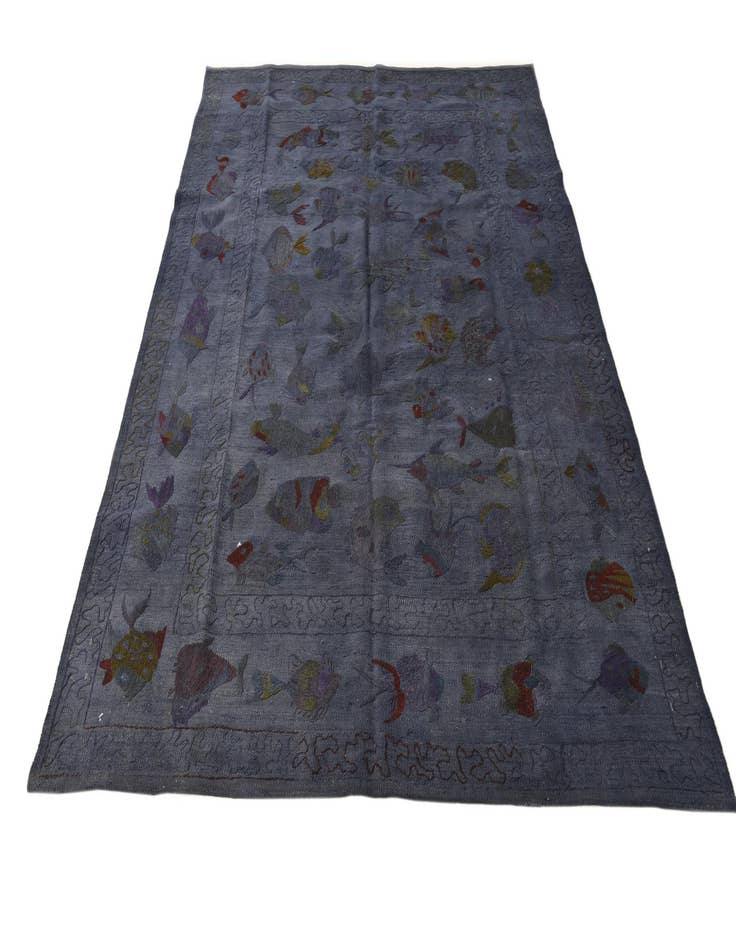 Detail image of 5' 5 x 7' 7  Hand Woven Kilim Suzani Wool Rug