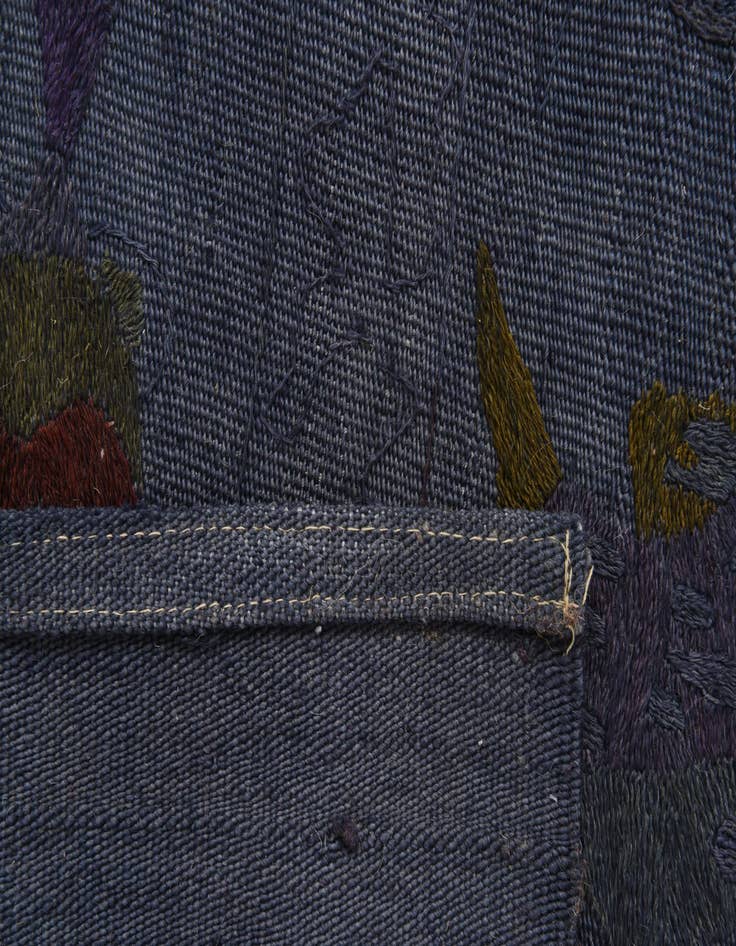 Detail image of 5' 5 x 7' 7  Hand Woven Kilim Suzani Wool Rug