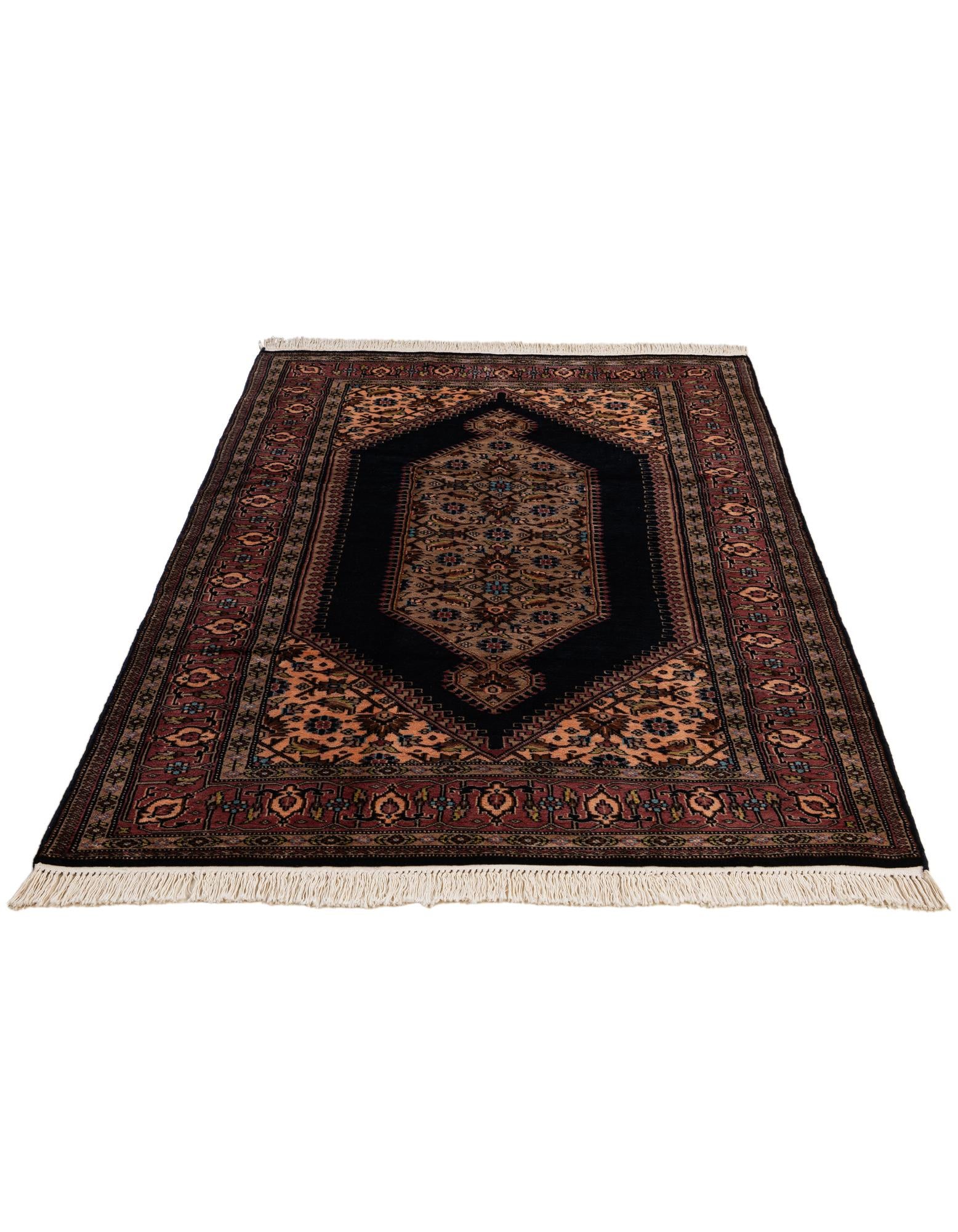 4' 1 x 6' 2 Hand Knotted Lahour Oriental Wool Rug