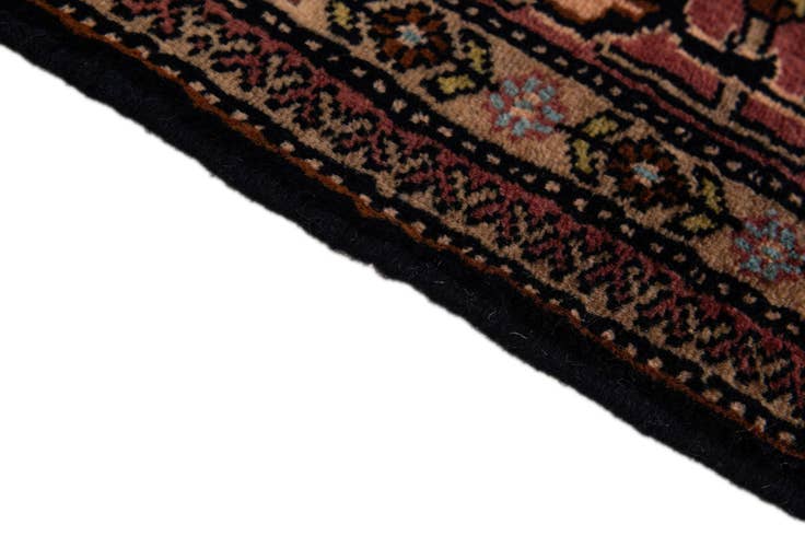 Detail image of 4' 1 x 6' 2 Hand Knotted Lahour Oriental Wool Rug