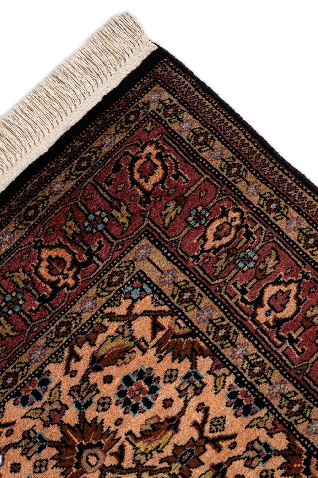 4' 1 x 6' 2 Hand Knotted Lahour Oriental Wool Rug