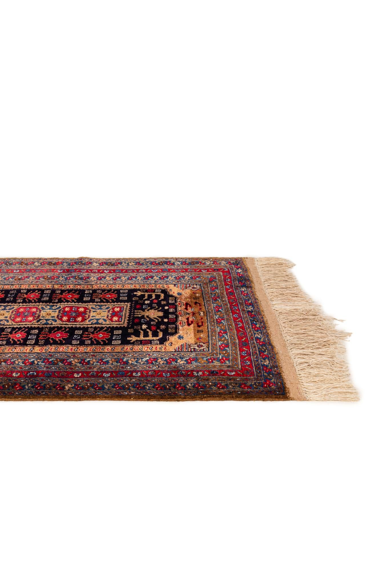 2' 6 x 4' Hand Knotted Lahour Oriental Rug