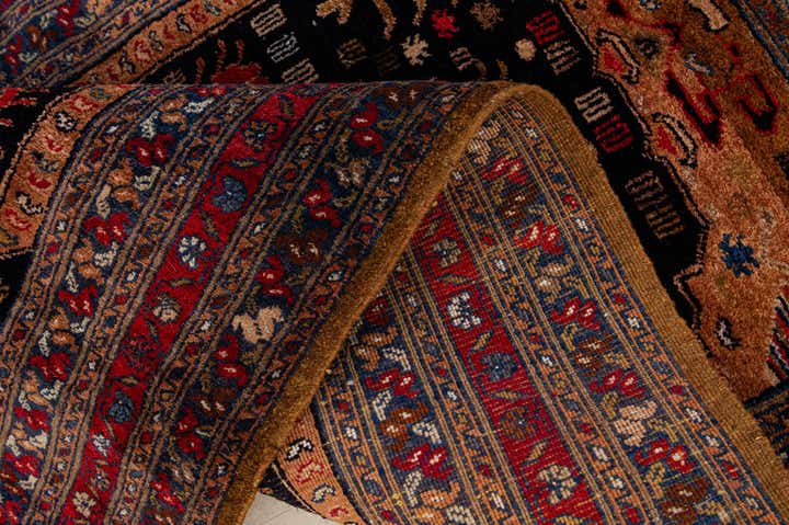 2' 6 x 4' Hand Knotted Lahour Oriental Rug
