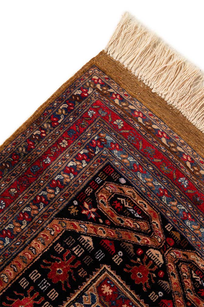 2' 6 x 4' Hand Knotted Lahour Oriental Rug