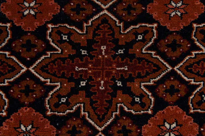 3' 9 x 5' 7 Hand Knotted Lahour Oriental Wool Rug