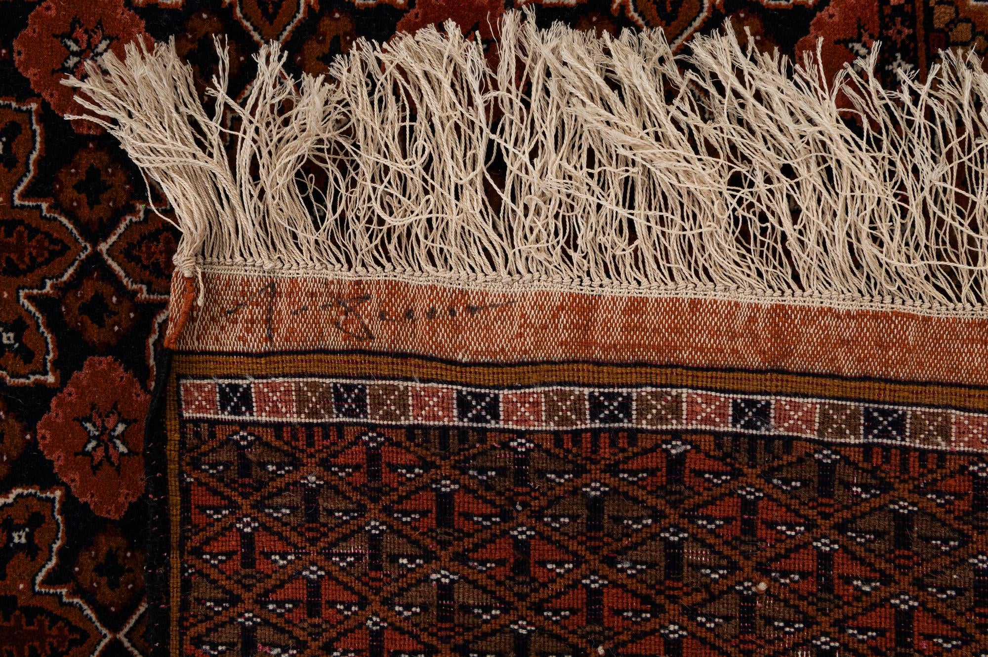 3' 9 x 5' 7 Hand Knotted Lahour Oriental Wool Rug