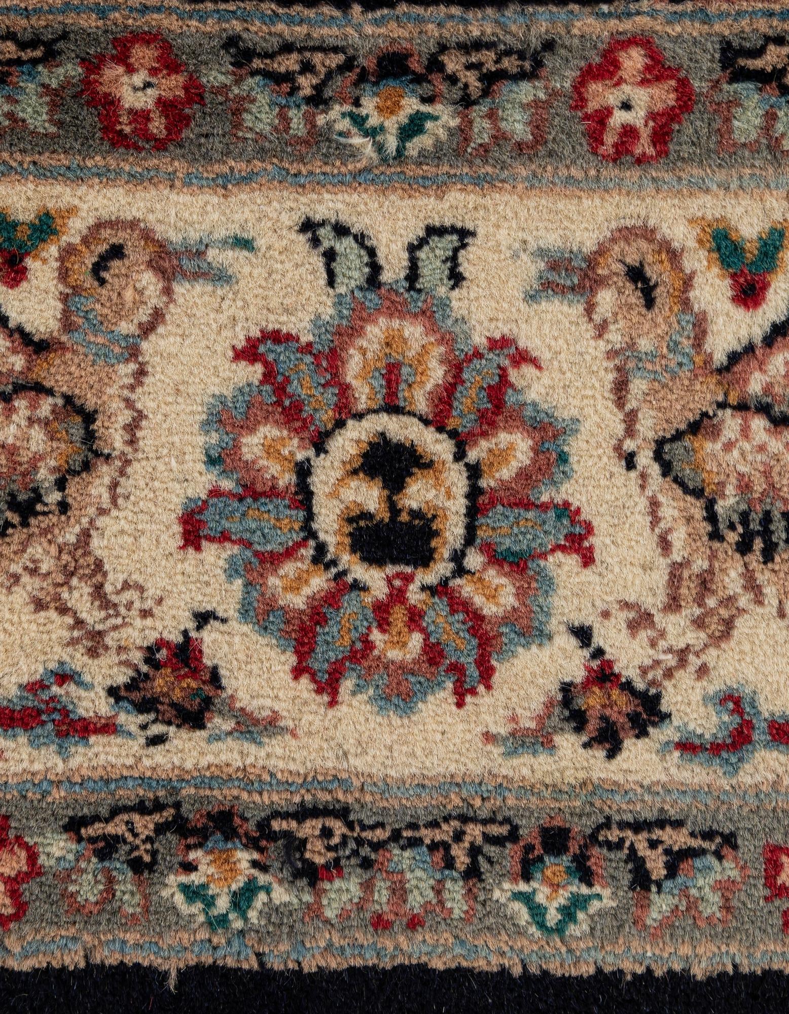 4' 2 x 6' 7 Hand Knotted Lahour Wool Rug