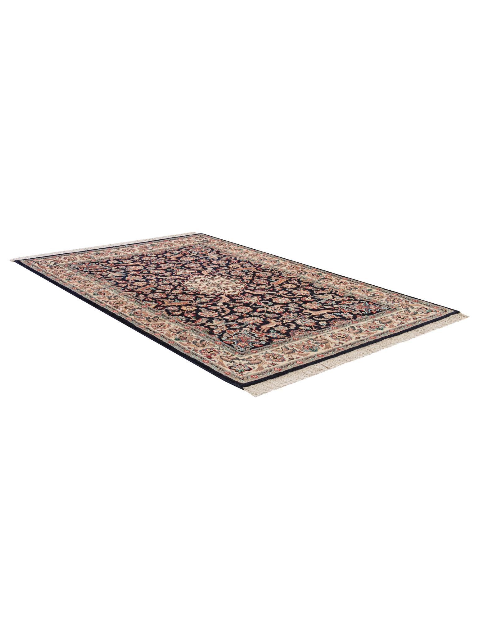 4' 2 x 6' 7 Hand Knotted Lahour Wool Rug
