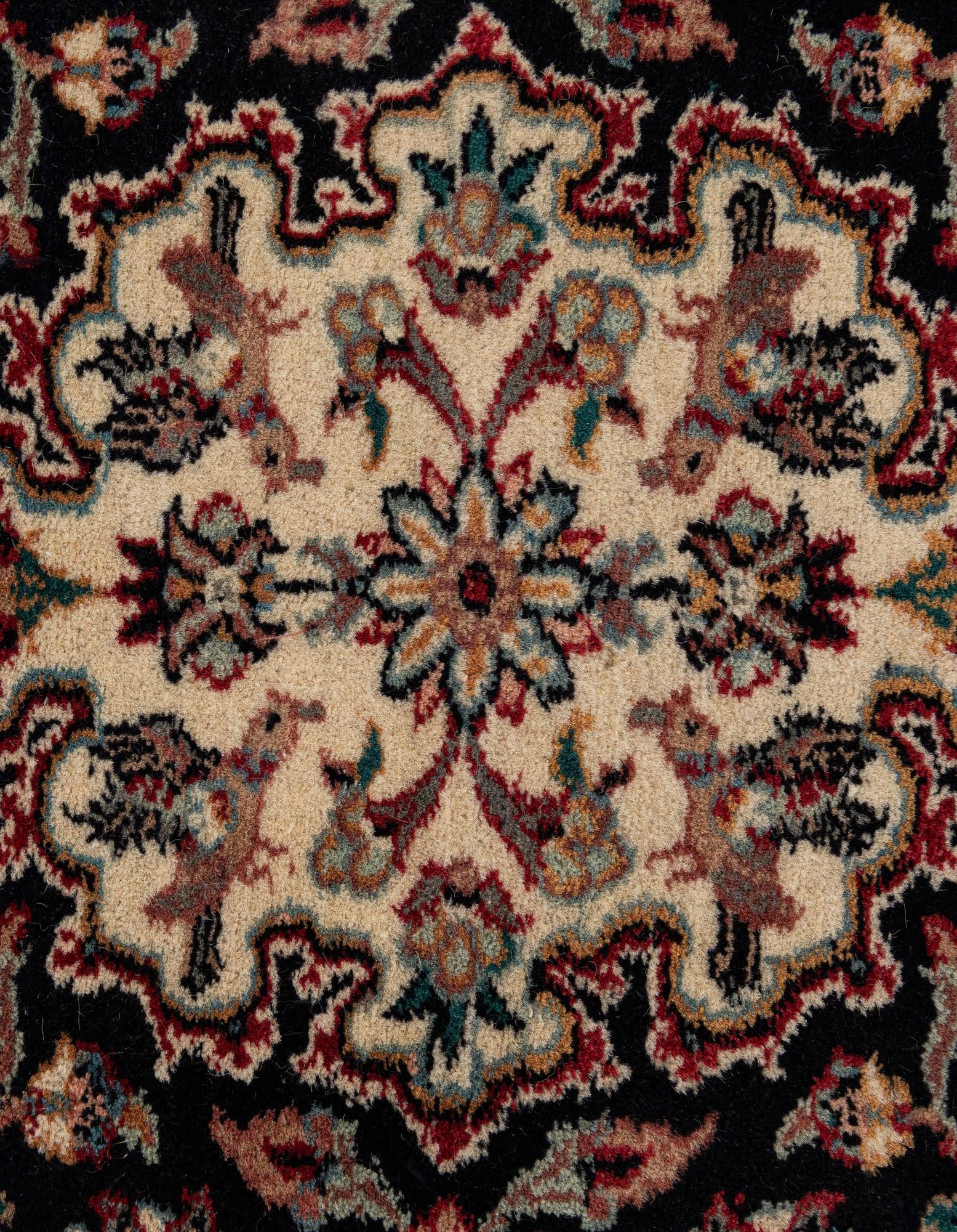 4' 2 x 6' 7 Hand Knotted Lahour Wool Rug