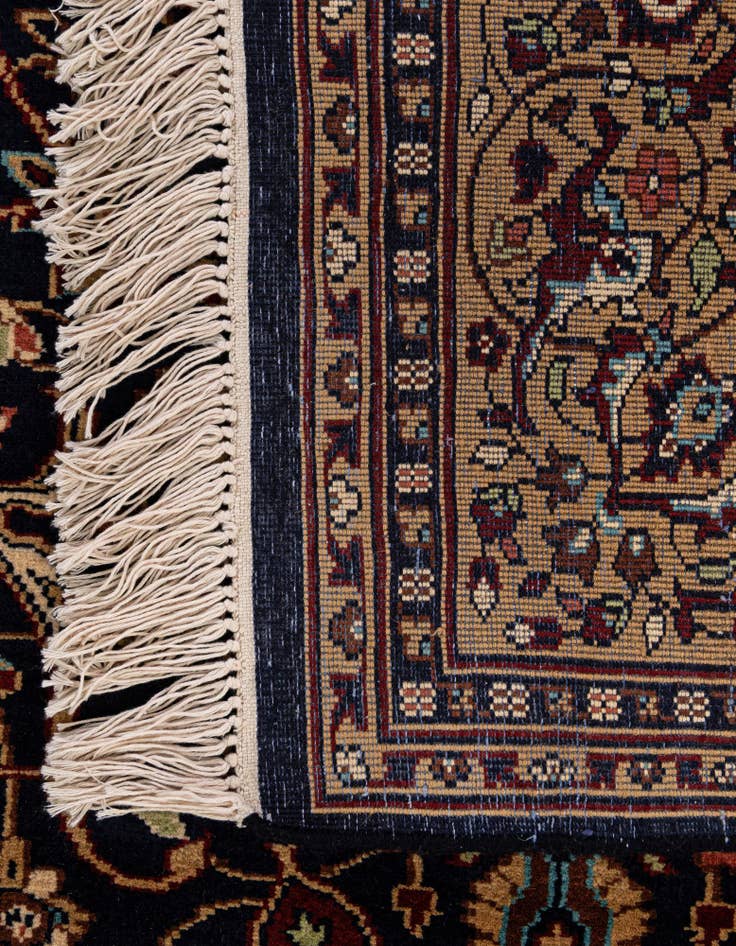 Detail image of 6' 1 x 9' 5  Hand Knotted Lahour Wool Rug