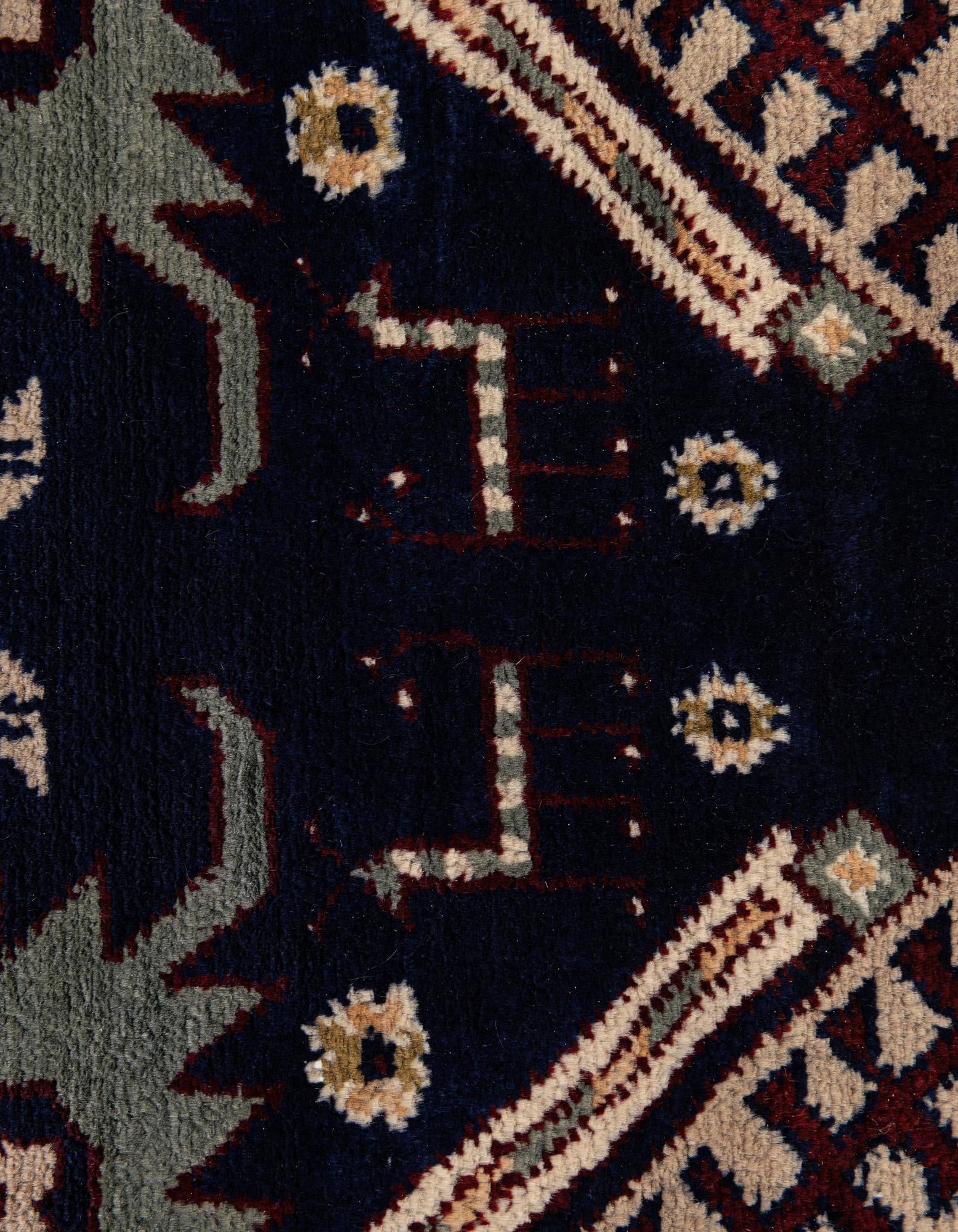 7' x 9' 7 Hand Knotted Lahour Wool Rug