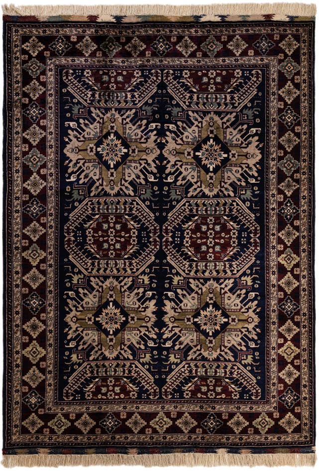 Detail image of 7' x 9' 7 Hand Knotted Lahour Wool Rug