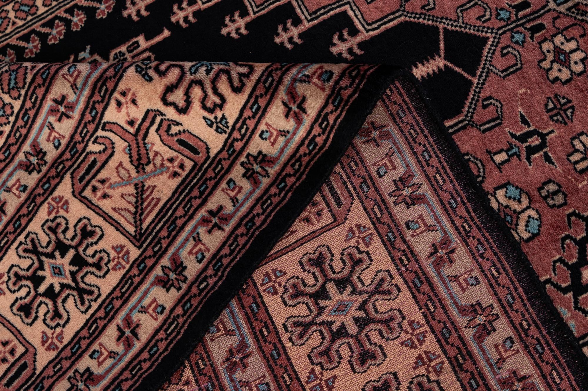 4' 2 x 6' 9 Hand Knotted Lahour Oriental Wool Rug