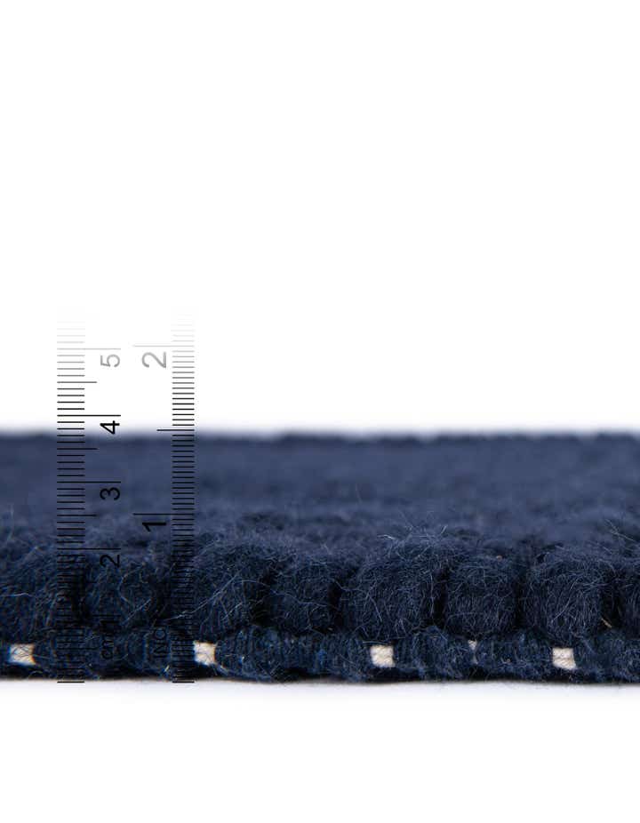 4' 1 x 6' 1 Hand Woven Lana New Zealand Wool Rug
