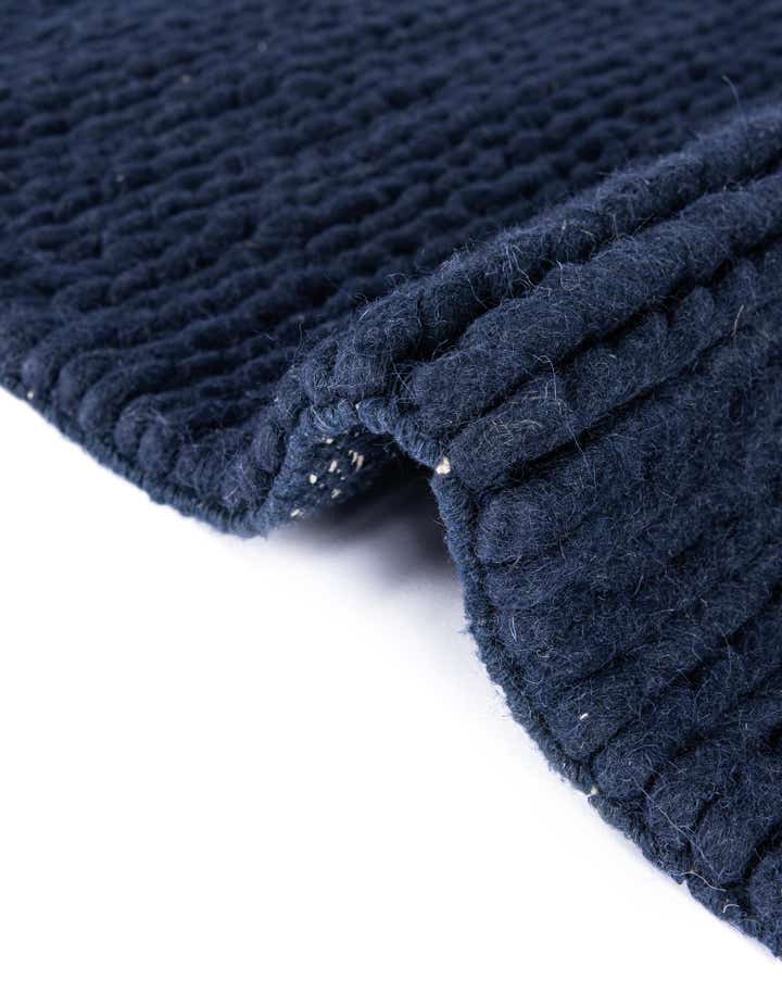 4' 1 x 6' 1 Hand Woven Lana New Zealand Wool Rug