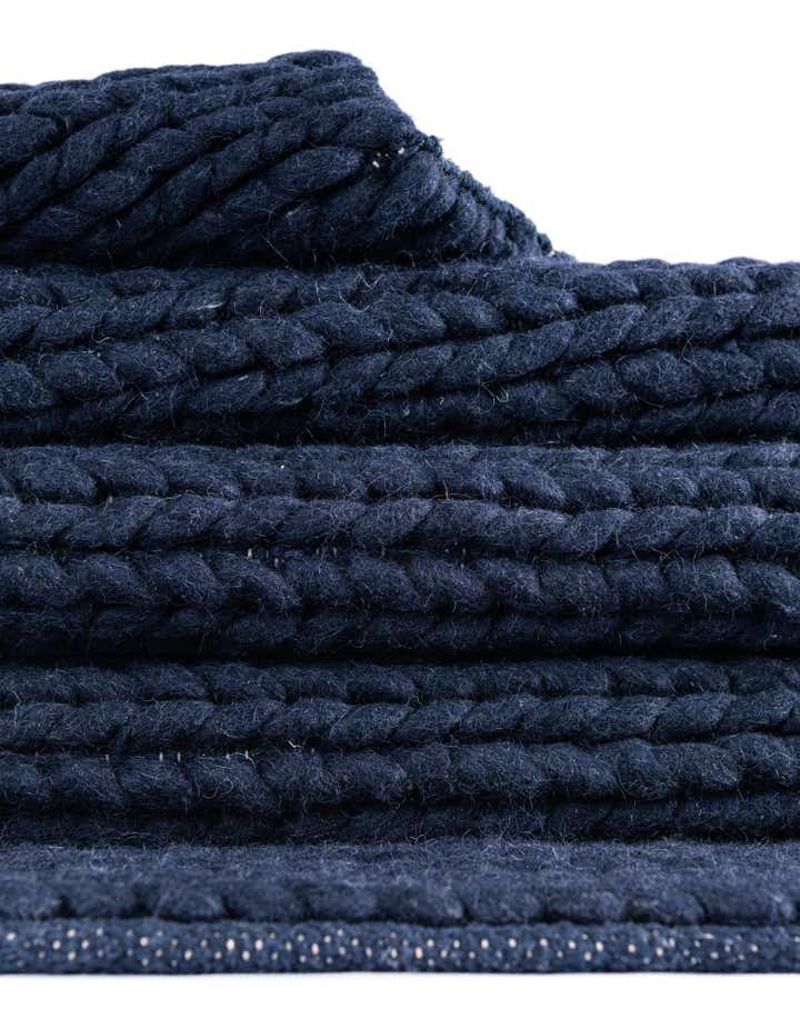 4' 1 x 6' 1 Hand Woven Lana New Zealand Wool Rug