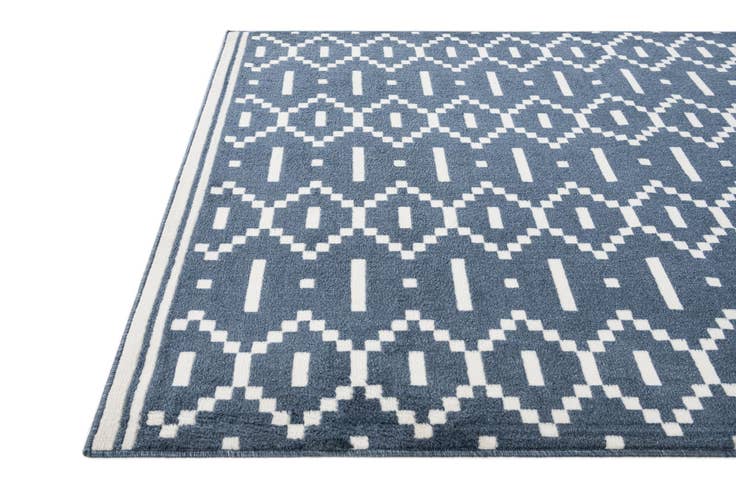 Detail image of 5' 3 x 7' 8 Lattice Rug