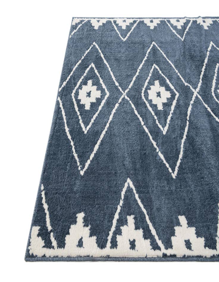 Detail image of 5' 3 x 7' 7 Lattice Rug