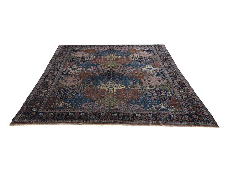 Detail image of 9' 4 x 11' 8 Hand Knotted Liliyan Persian Wool Rug