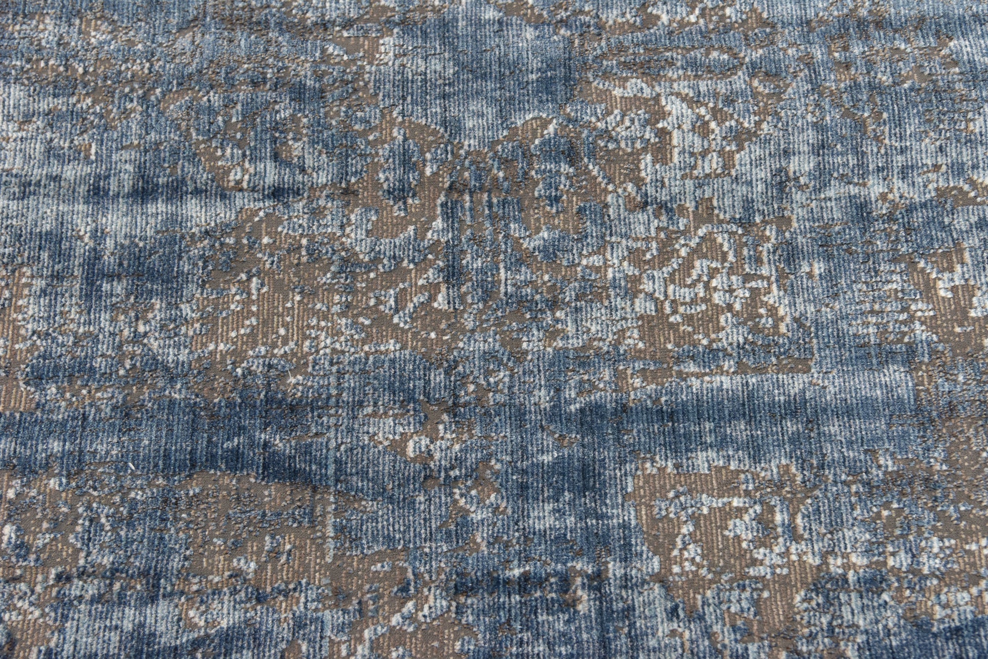 5' x 7' 7 Loft Rug