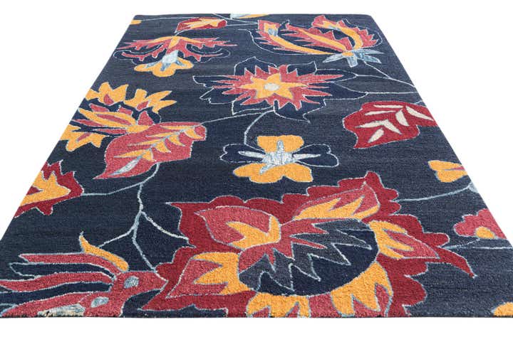 5' 1 x 7' 10 Luna Rug