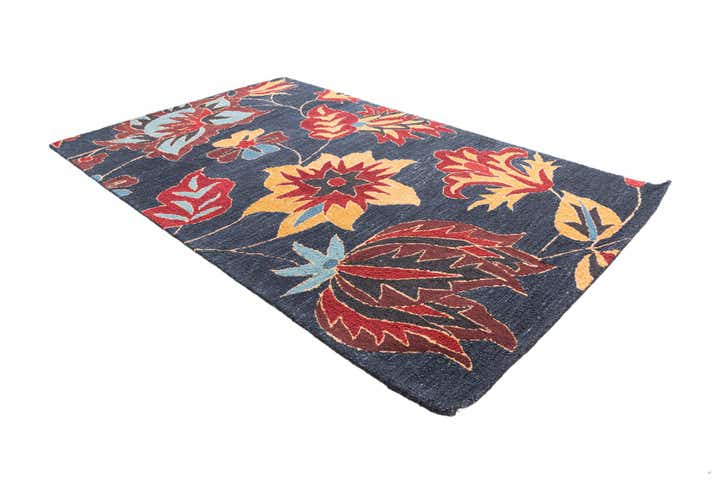 5' 1 x 8' Luna Rug