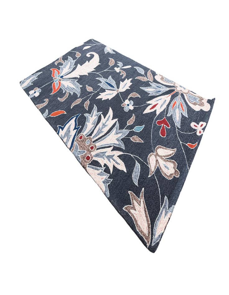 Detail image of 5' 2 x 8' Luna Rug